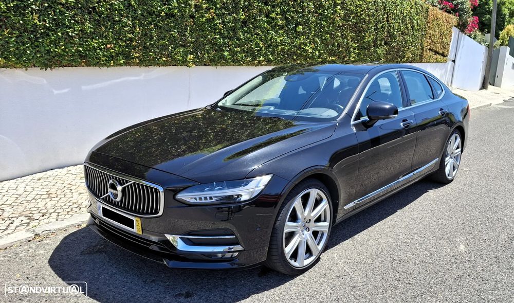 Volvo S90 D5 AWD Geartronic Momentum Pro - 1