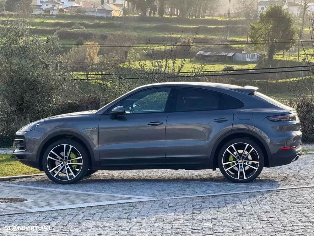 Porsche Cayenne Coupé E-Hybrid - 4