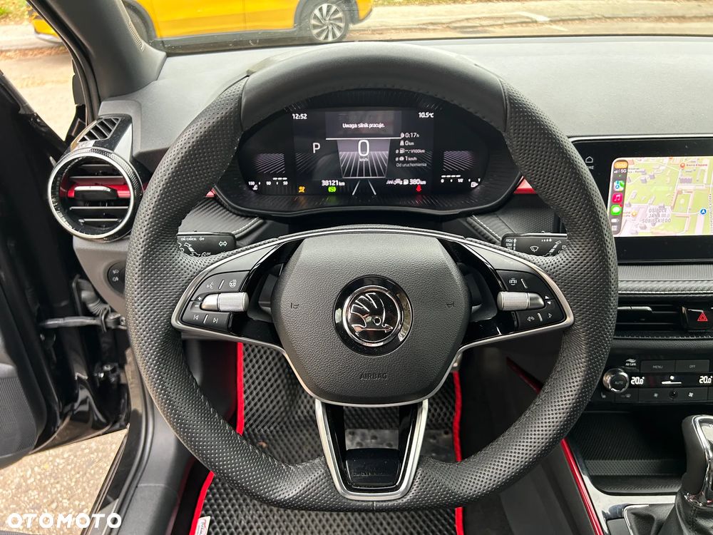 Skoda Fabia 1.0 TSI Monte Carlo DSG - 24