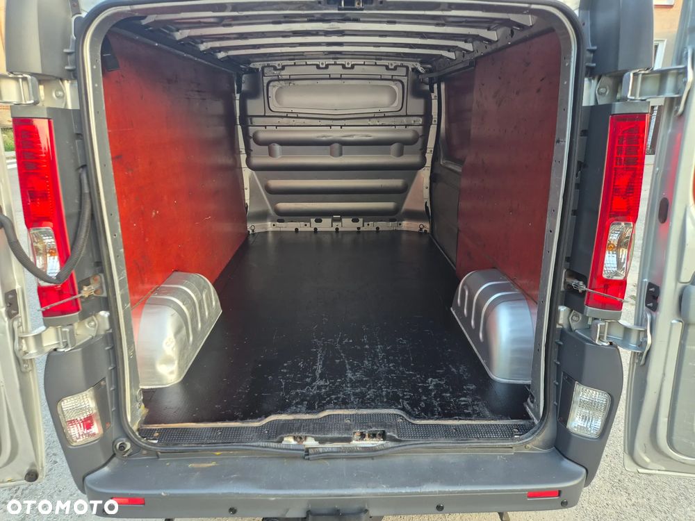 Opel Vivaro - 6