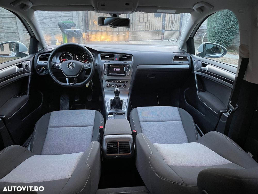 Volkswagen Golf - 7