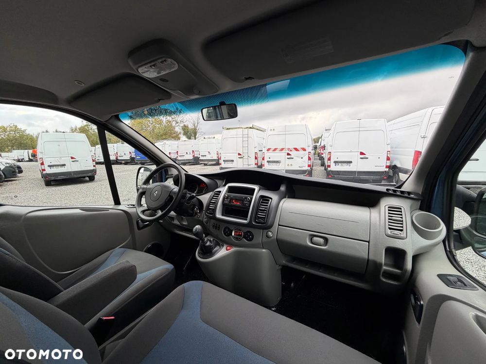 Renault Trafic 2.0 dCi 115 FAP Combi L1H1 Expression - 13