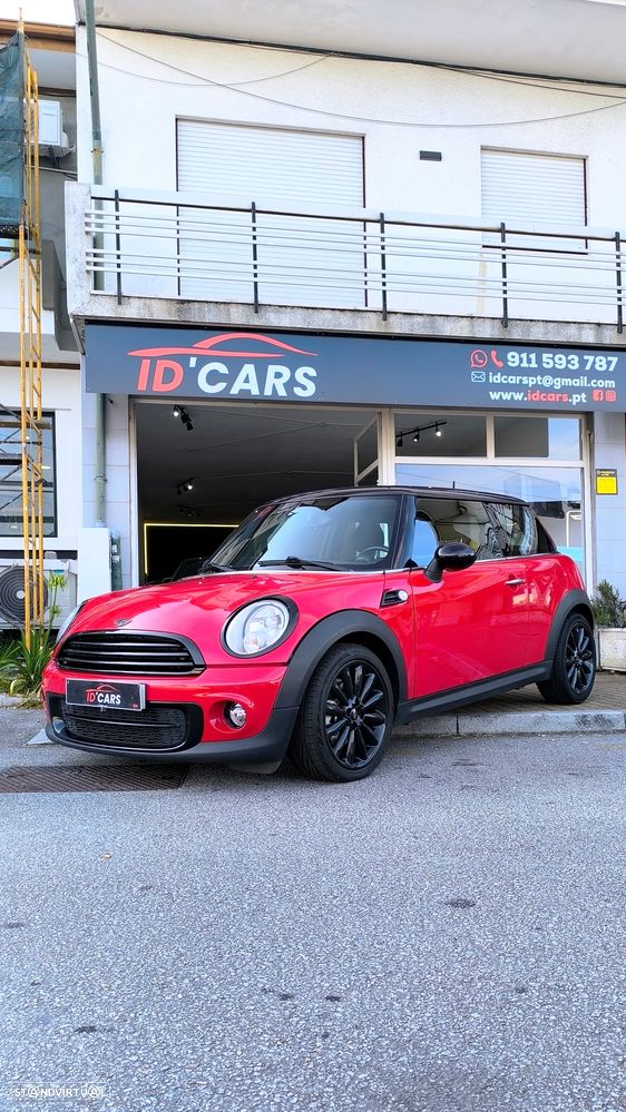 MINI 3 Portas Cooper D - 1