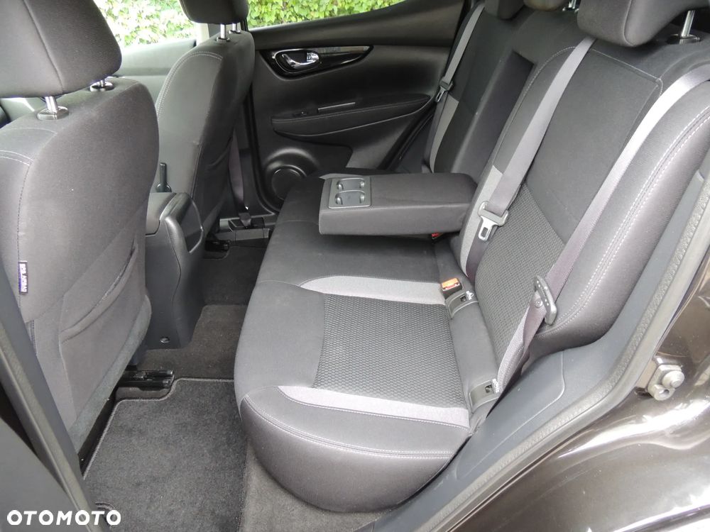 Nissan Qashqai 1.2 DIG-T Acenta EU6 - 25