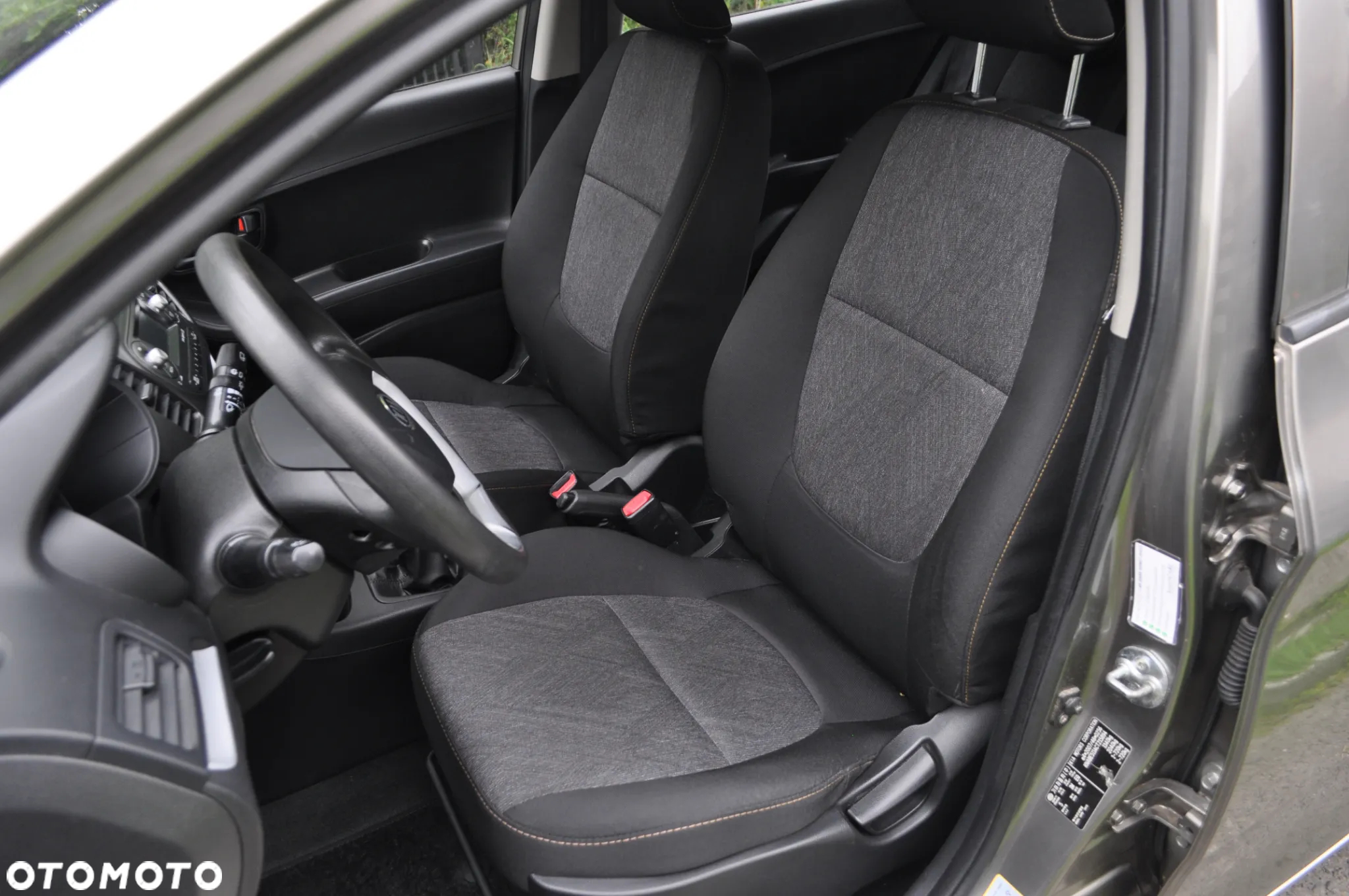 Kia Picanto - 12