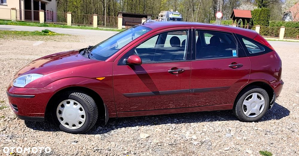 Ford Focus 1.6 Comfort - 6