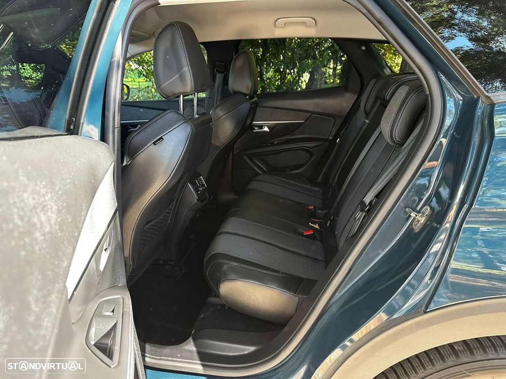 Peugeot 3008 1.5 BlueHDi Allure Pack EAT8 - 30