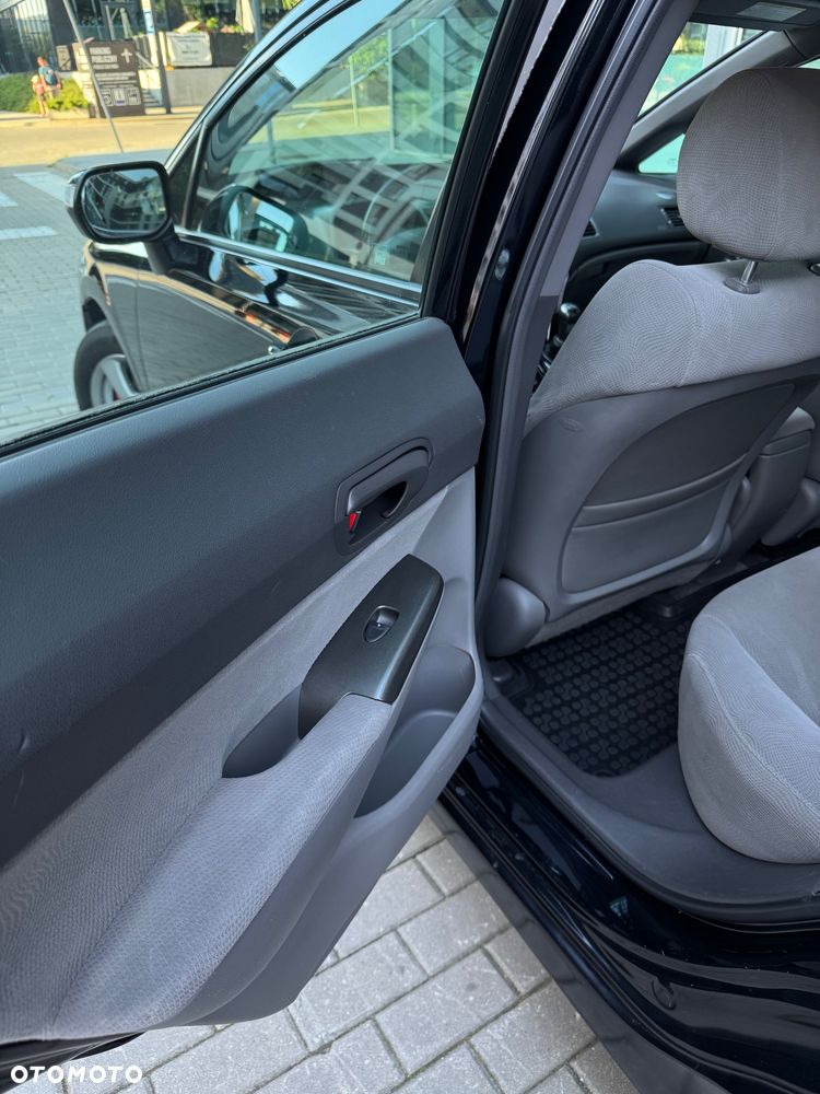 Honda Civic 1.8 Comfort - 13