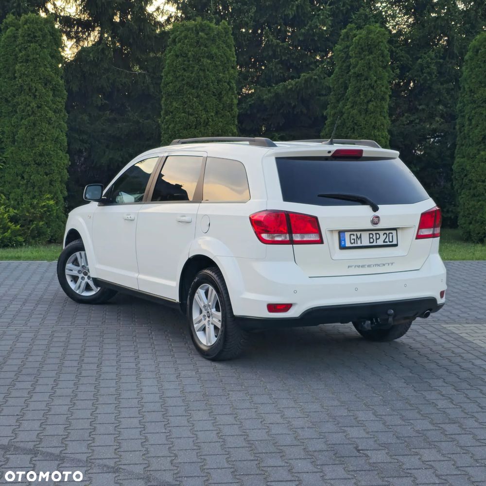 Fiat Freemont 2.0 Multijet 16V DPF Urban - 14