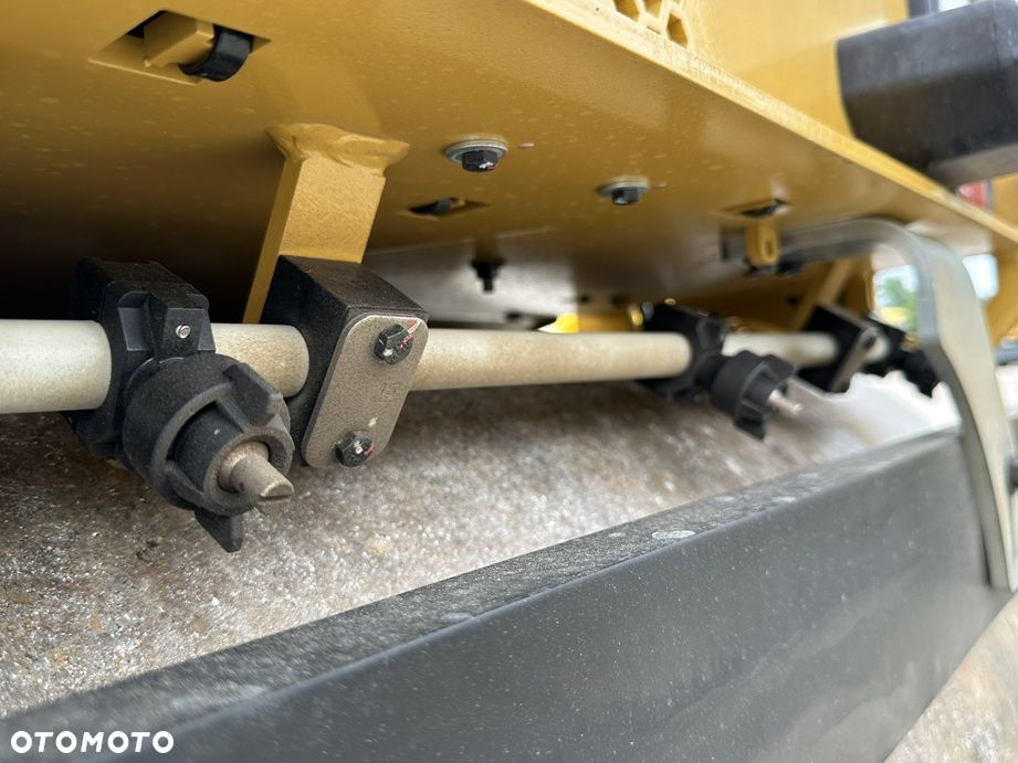 Caterpillar CB 2.7 GC - 10