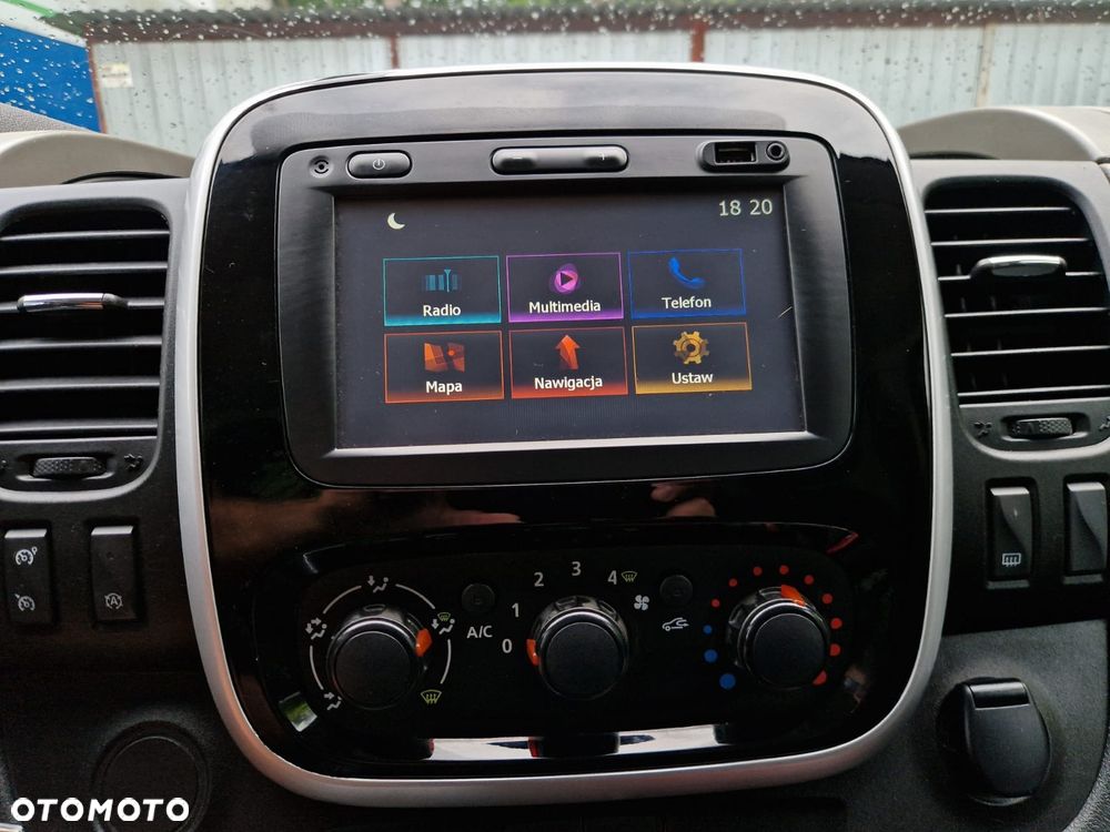 Renault Trafic - 17