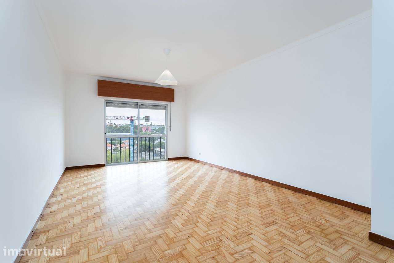 Apartamento T2 com Garagem em Paço de Arcos - Grande imagem: 4/24