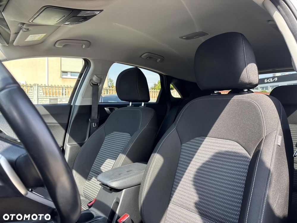 Kia Ceed 1.5 T-GDI M DCT - 12