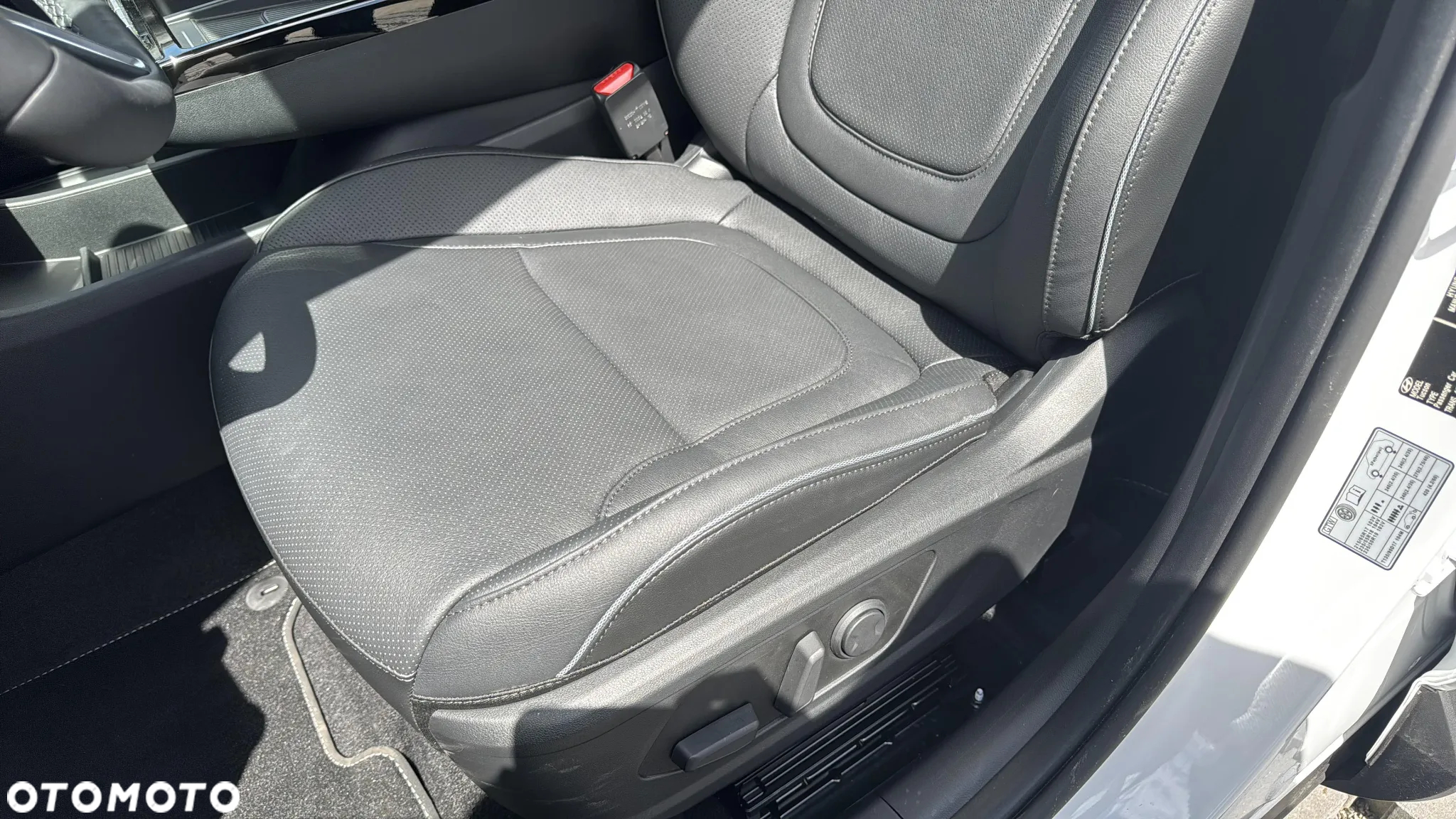 Hyundai Tucson 1.6 T-GDi PHEV Platinum 4WD - 17