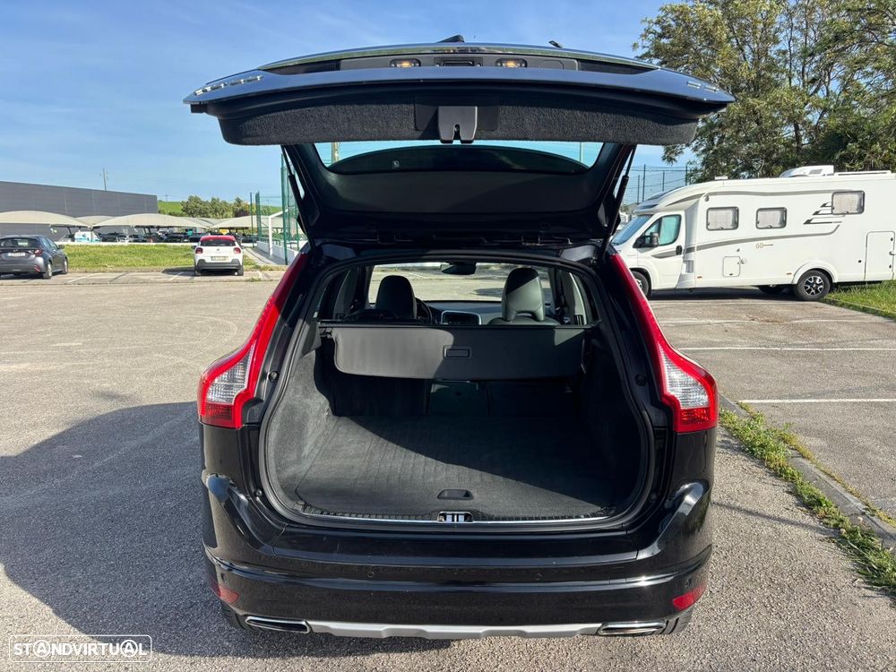 Volvo XC 60 2.0 D4 R-Design - 10