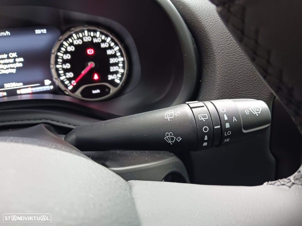 Jeep Renegade 1.6 MJD Limited — fotografia 28