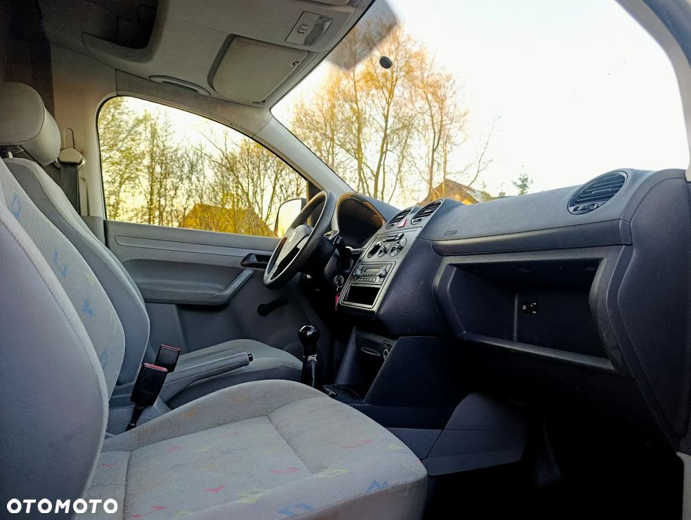 Volkswagen Caddy - 13