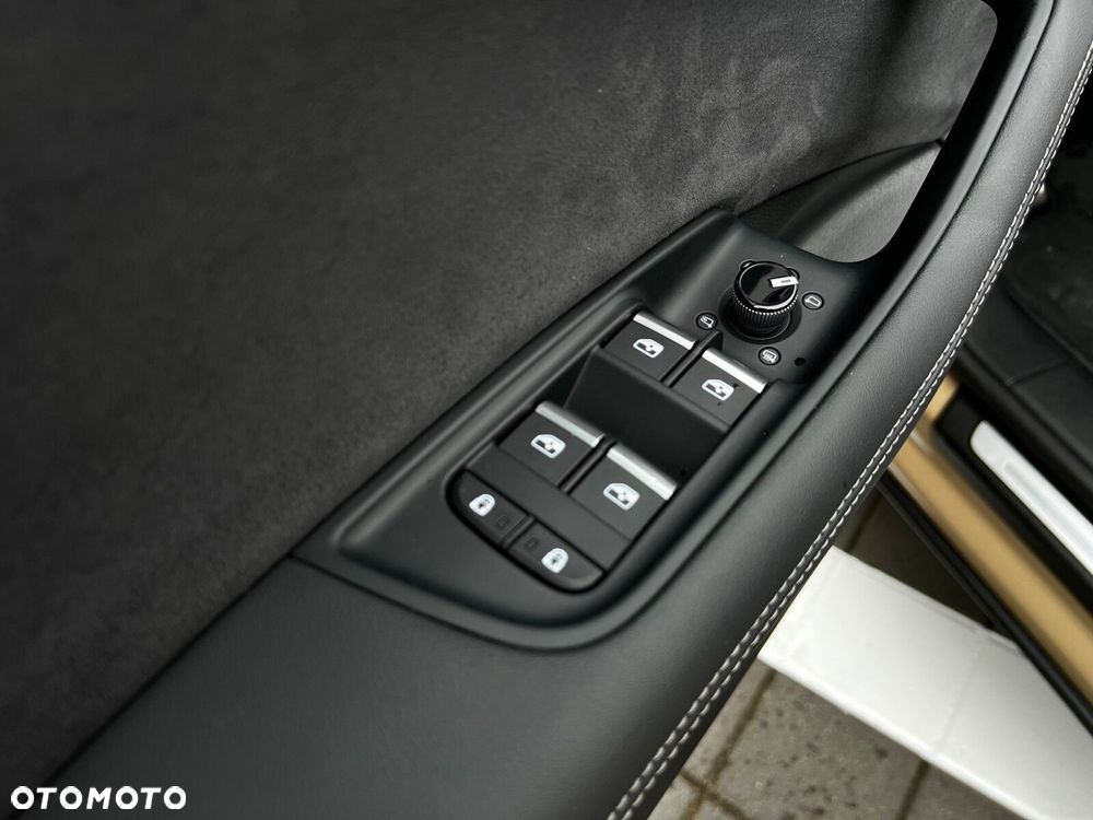 Audi Q8 - 16