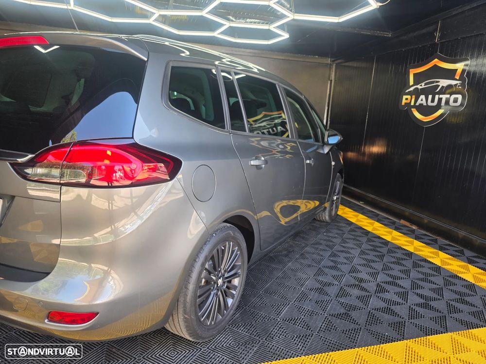 Opel Zafira 1.6 CDTi Dynamic S/S - 24