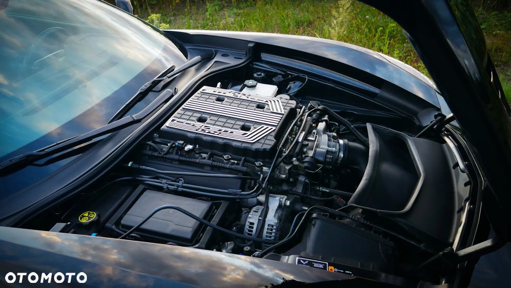 Chevrolet Corvette - 20