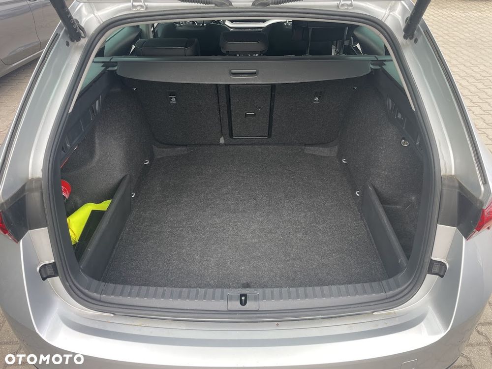 Skoda Octavia 1.5 TSI Selection - 5