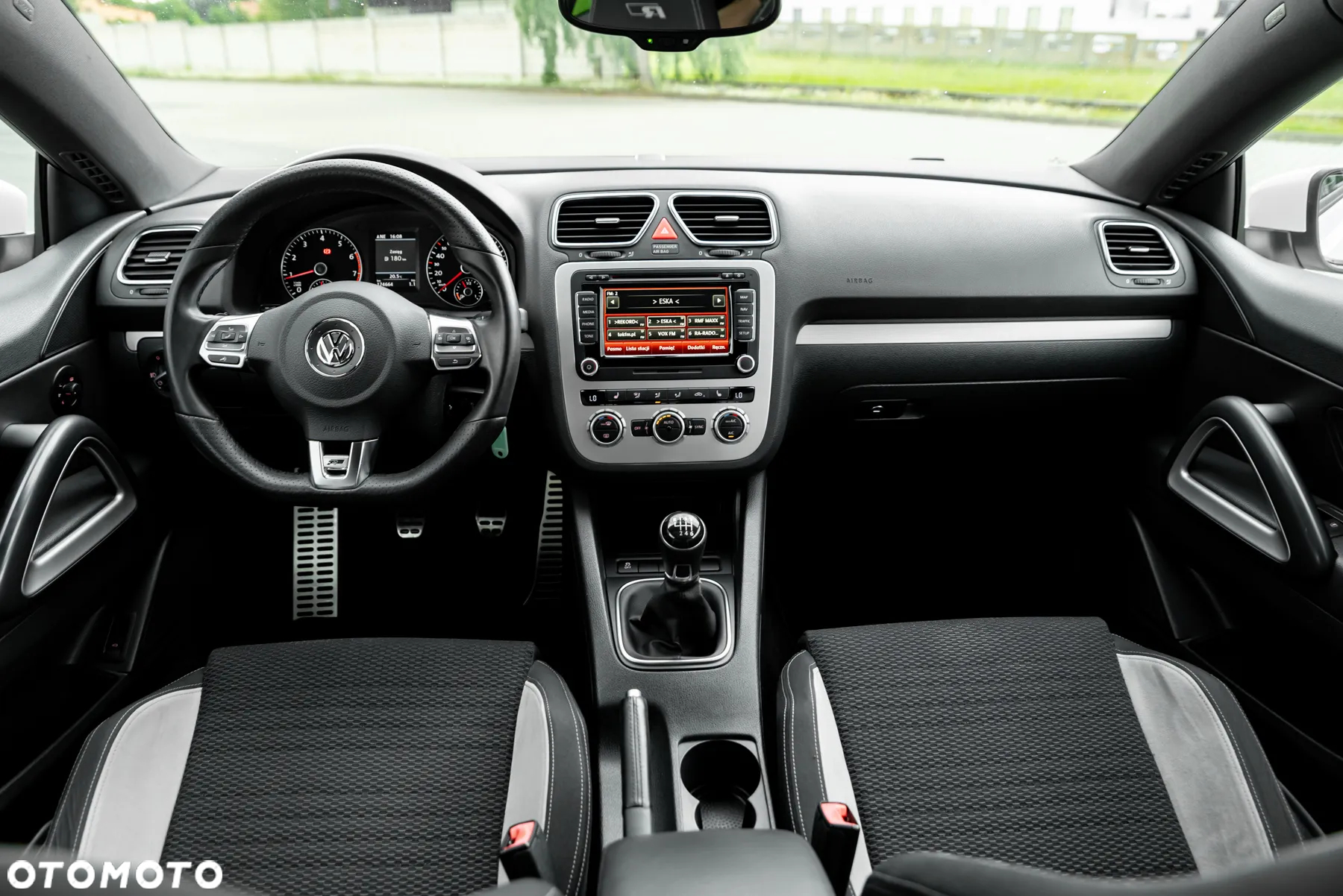 Volkswagen Scirocco 2.0 TSI - 31