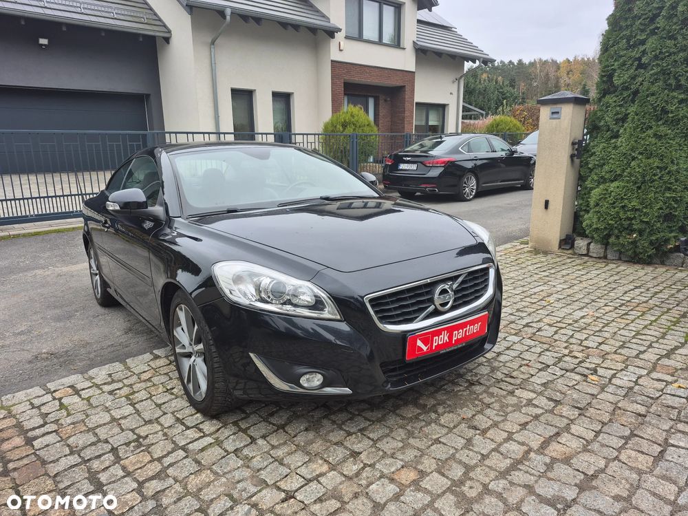 Volvo C70 D3 Momentum - 2
