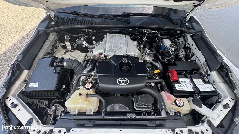 Toyota Hilux 2.4 D-4D 4X4 cabine extra - 38