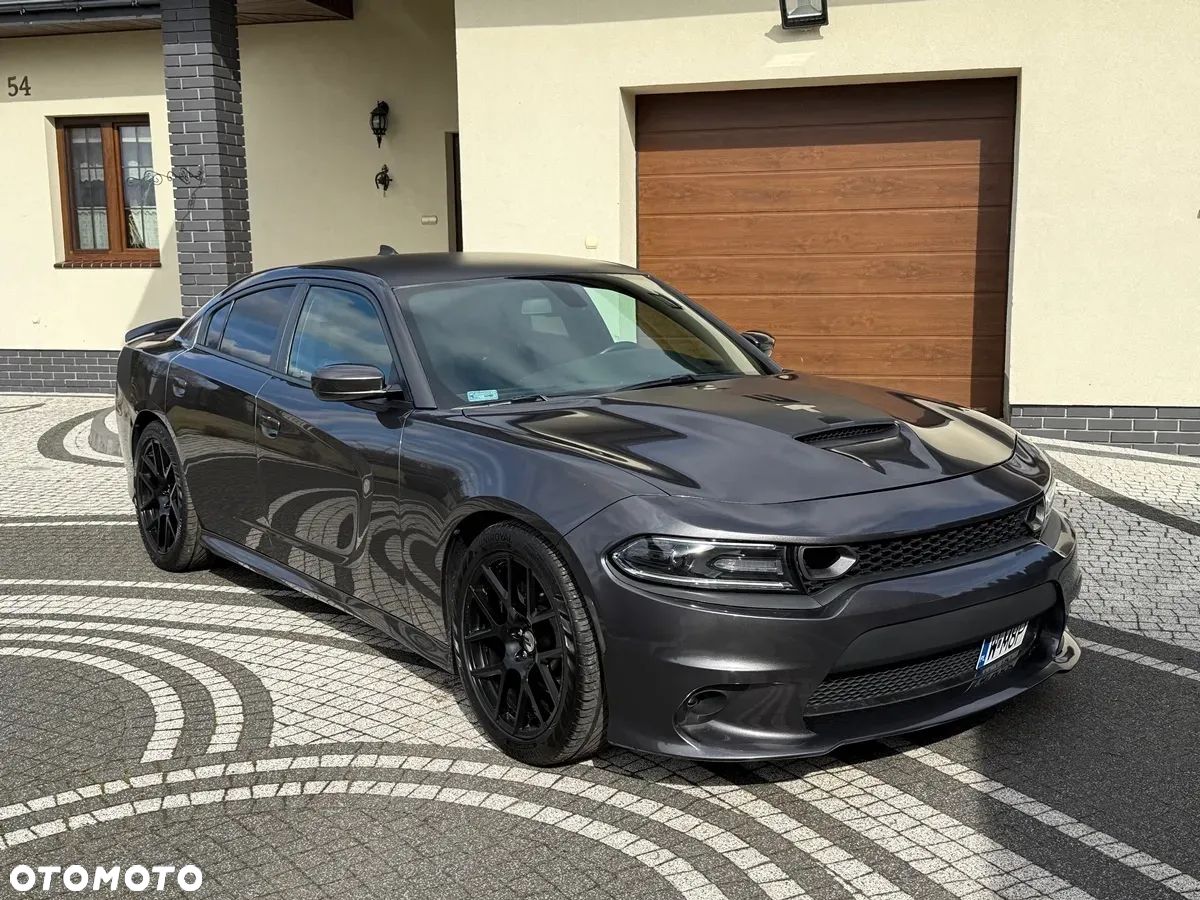 Dodge Charger - 1