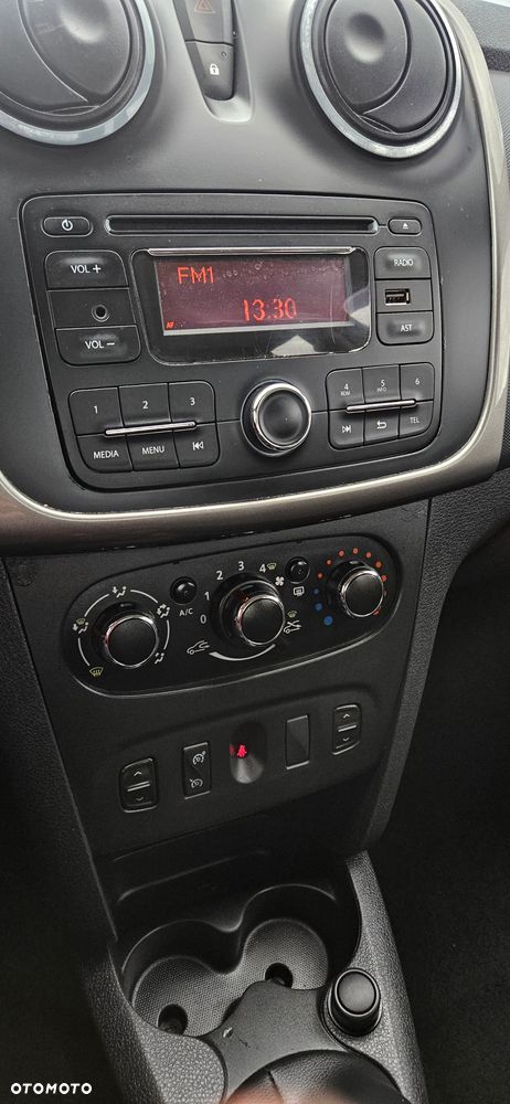 Dacia Logan 0.9 TCe Laureate S&S - 12