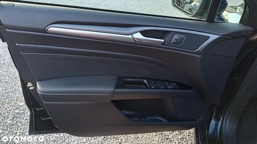 Ford Mondeo 2.0 TDCi STart-Stopp PowerShift-Aut Titanium - 10