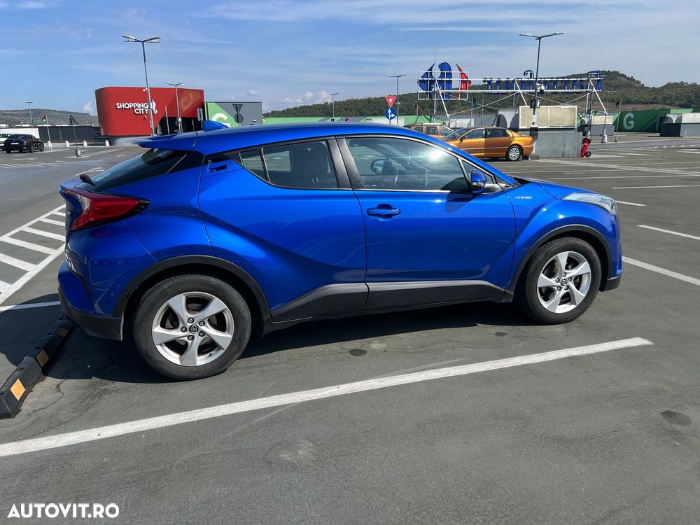 Toyota C-HR - 9