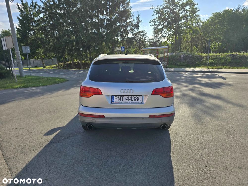 Audi Q7 - 5