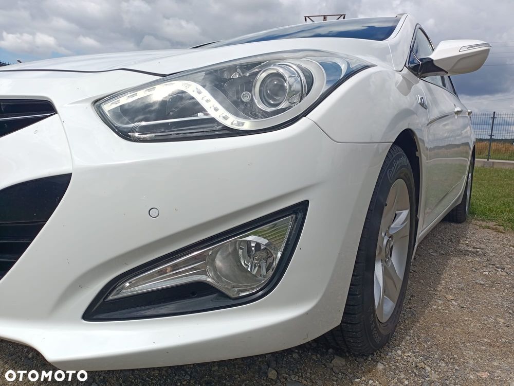 Hyundai i40 1.7 CRDi Comfort + - 1