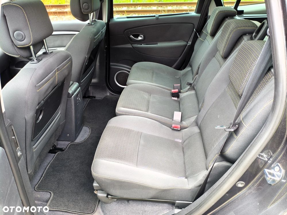 Renault Grand Scenic - 14
