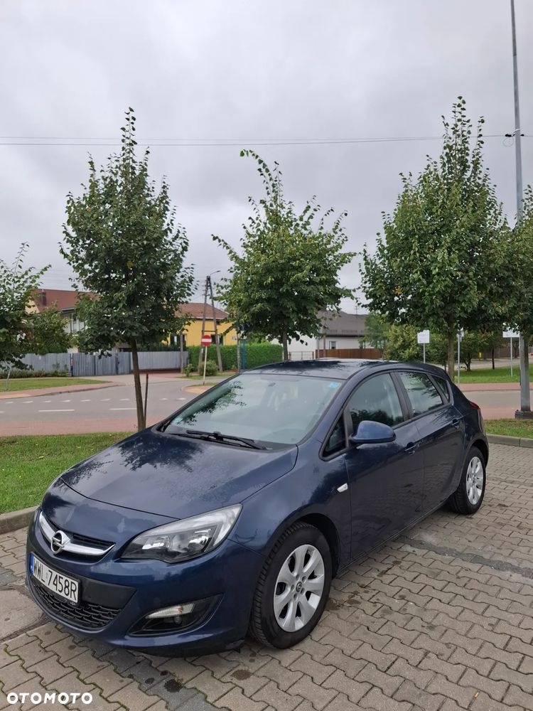 Opel Astra IV 1.6 Active - 1