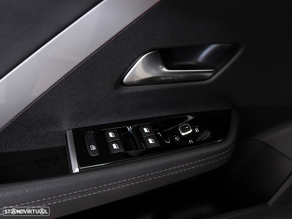 Opel Astra 1.2 T GS Line Aut. - 19