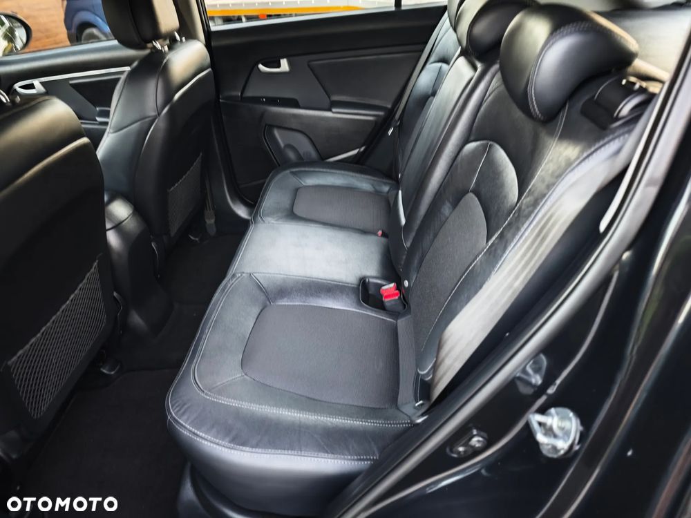 Kia Sportage 1.7 CRDI 2WD Vision - 16