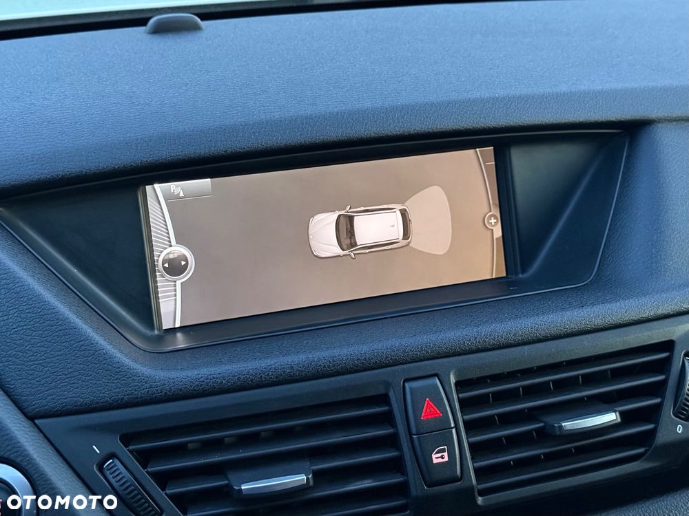 BMW X1 sDrive20d - 37