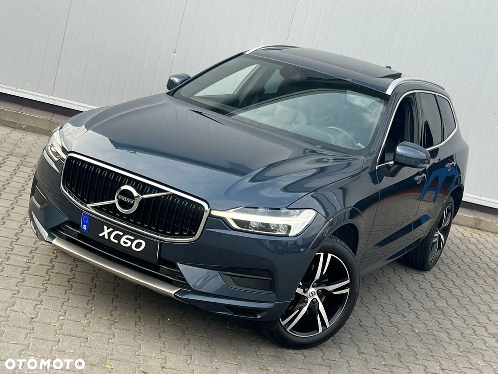 Volvo XC 60 D5 AWD Momentum - 9