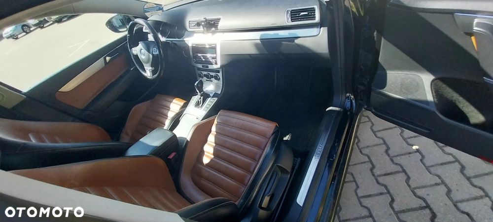 Volkswagen Passat - 9