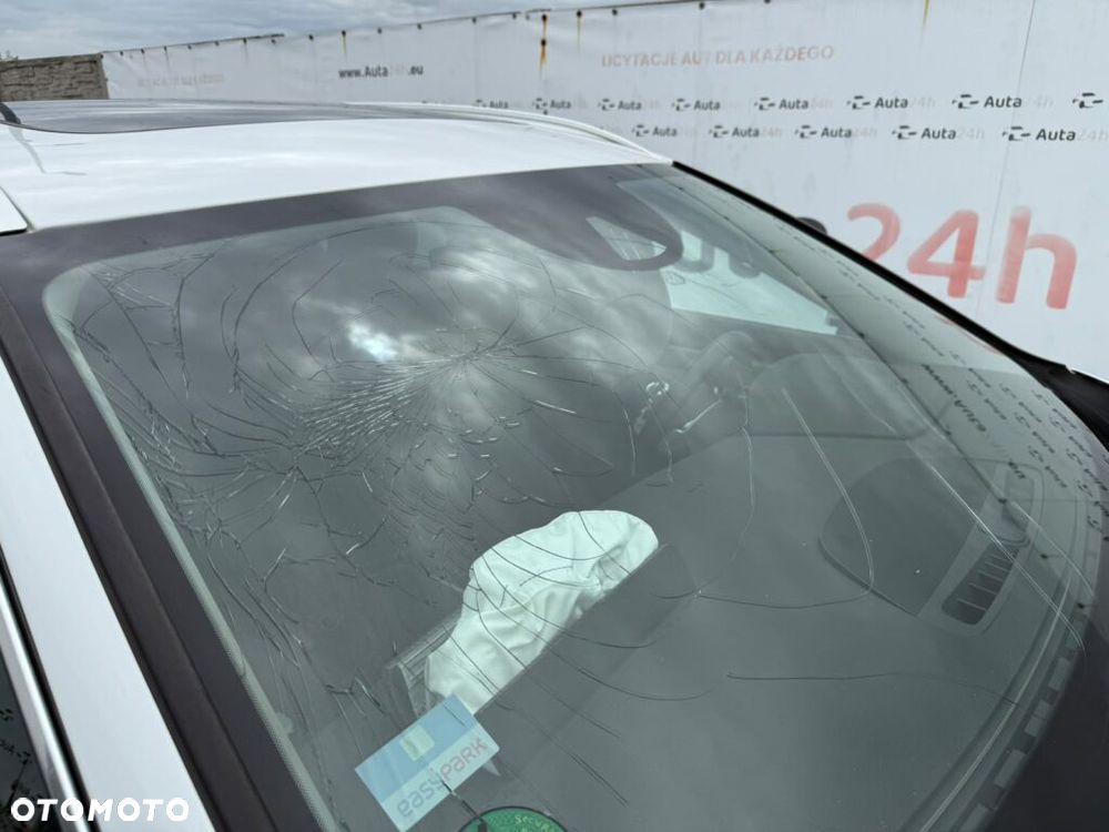 Volvo V90 D4 Geartronic Momentum - 26
