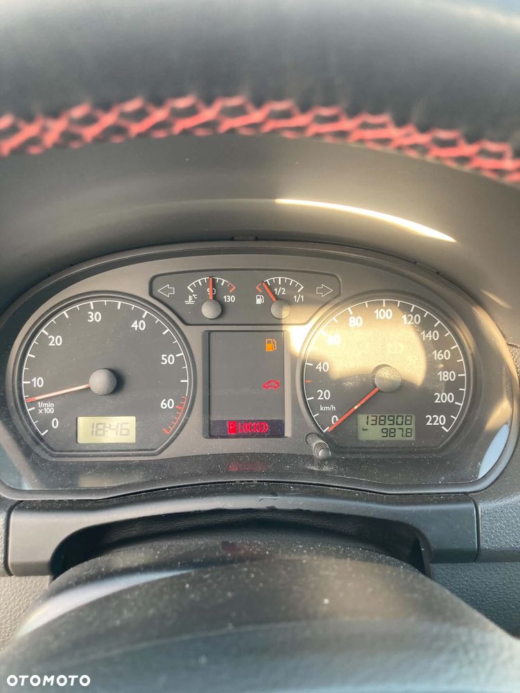 Volkswagen Polo 1.4 Automatik Comfortline - 9