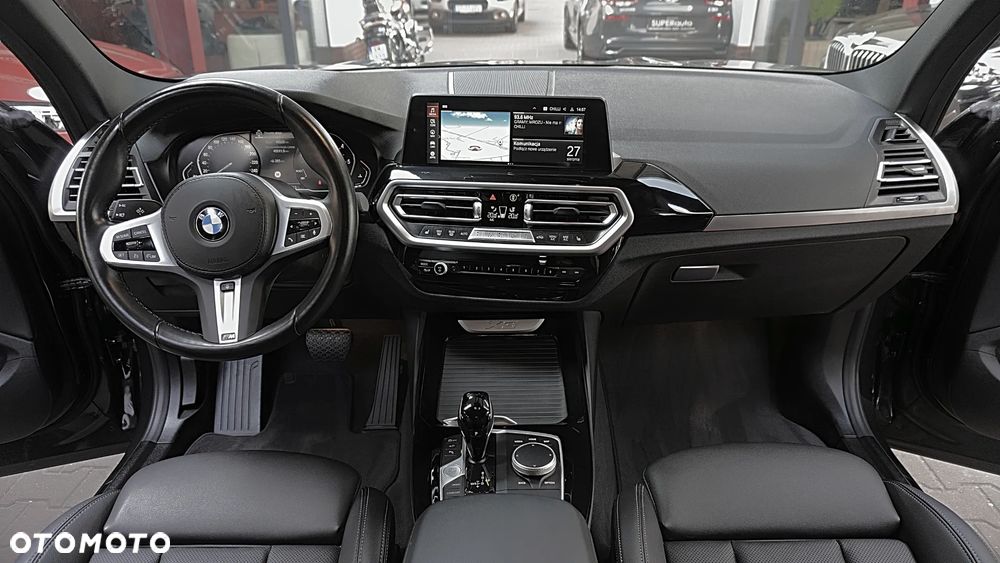 BMW X3 sDrive18d mHEV - 14
