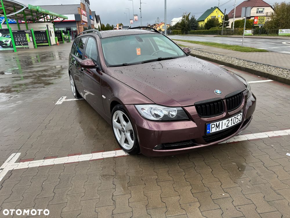 BMW Seria 3 318i - 10