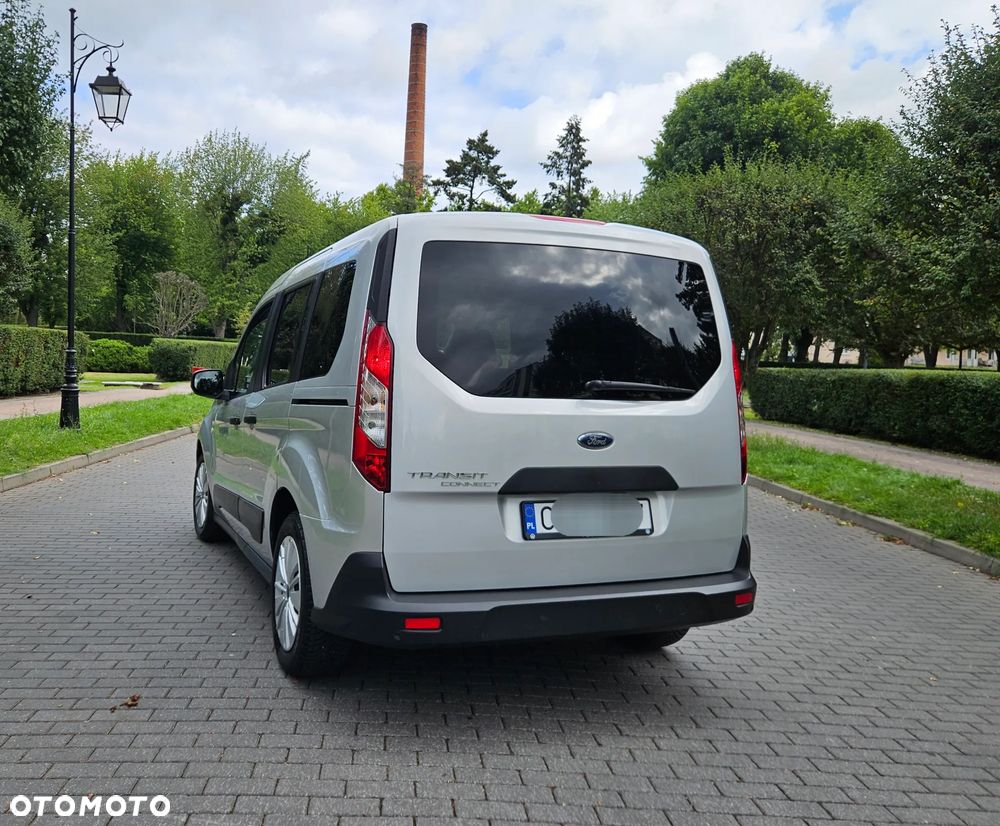 Ford Tourneo Connect - 4