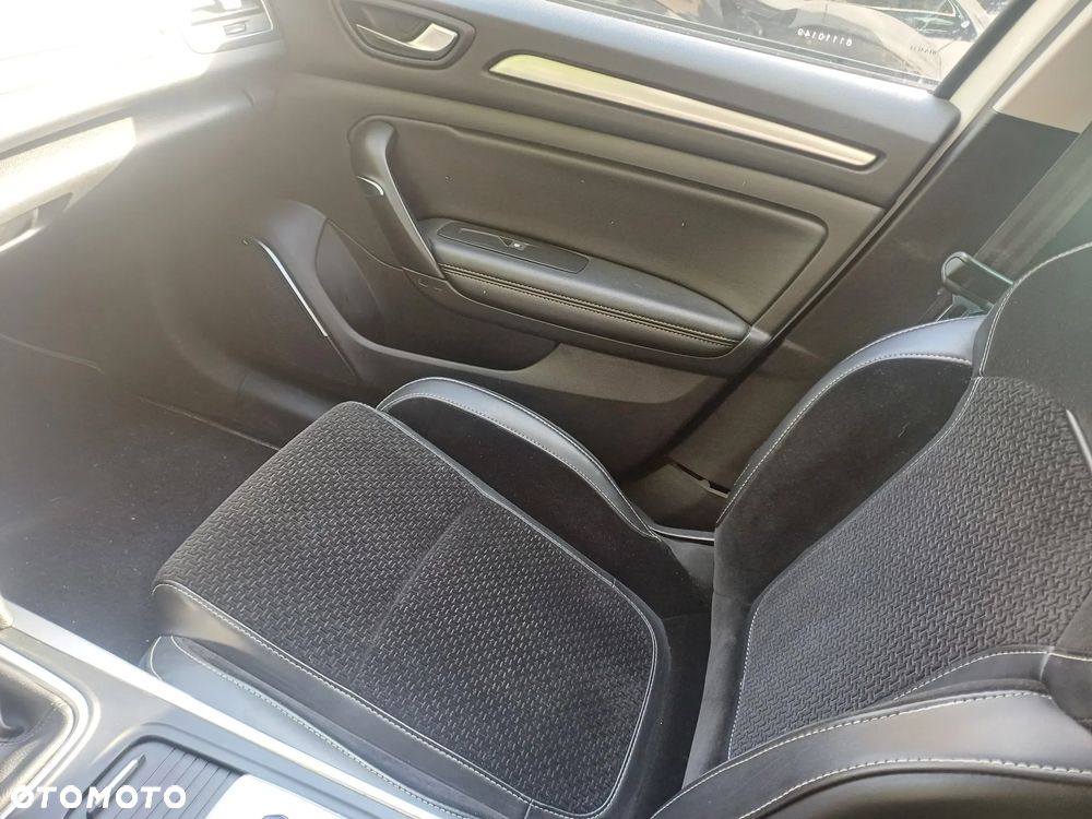 Renault Megane TCe 140 GPF INTENS - 15