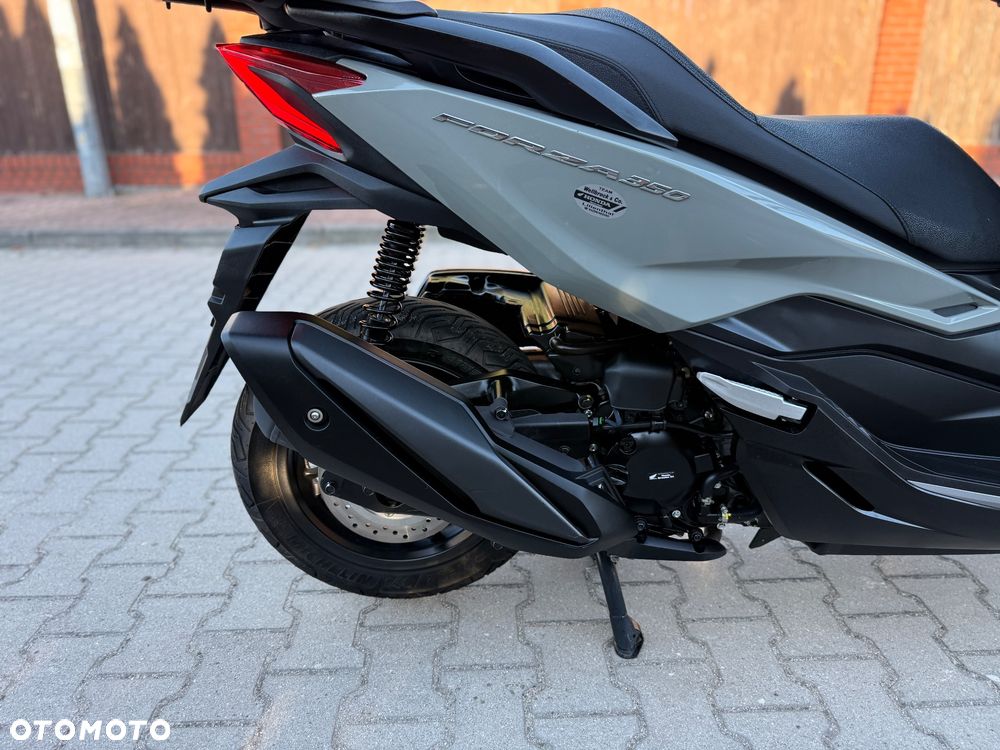 Honda NSS - 11