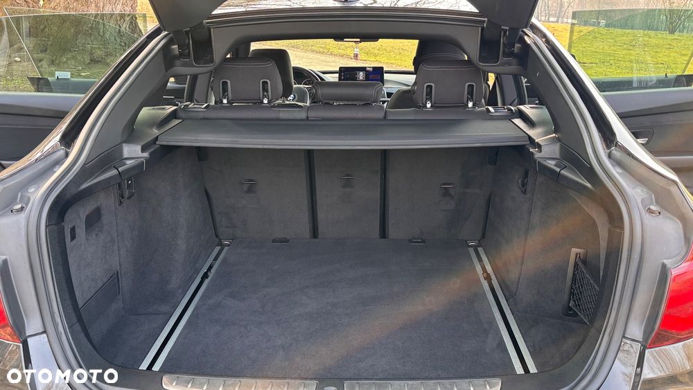 BMW 3GT 318d Business Edition - 15