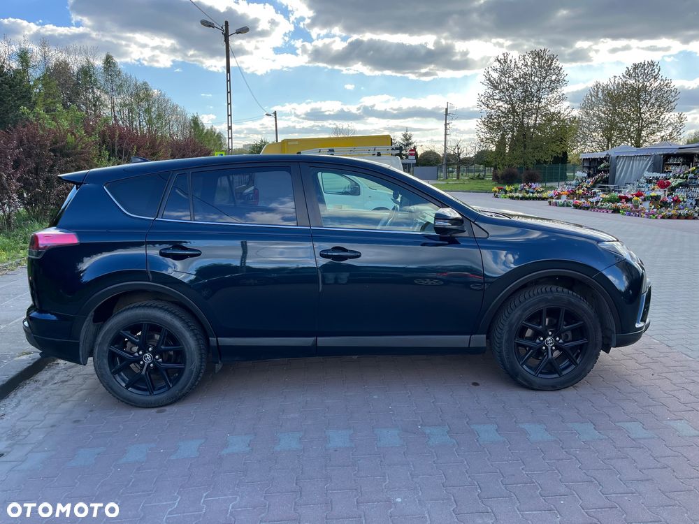 Toyota RAV4 2.0 D-4D Active 4x2 - 4